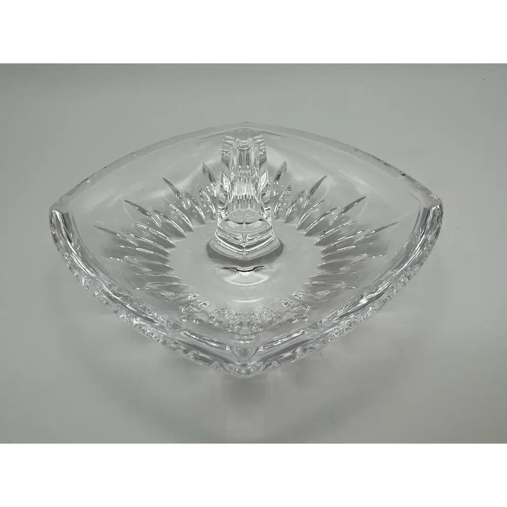 Vera Wang by Wedgwood Duchesse Crystal Ring Holder Trinket Dish 4” Square